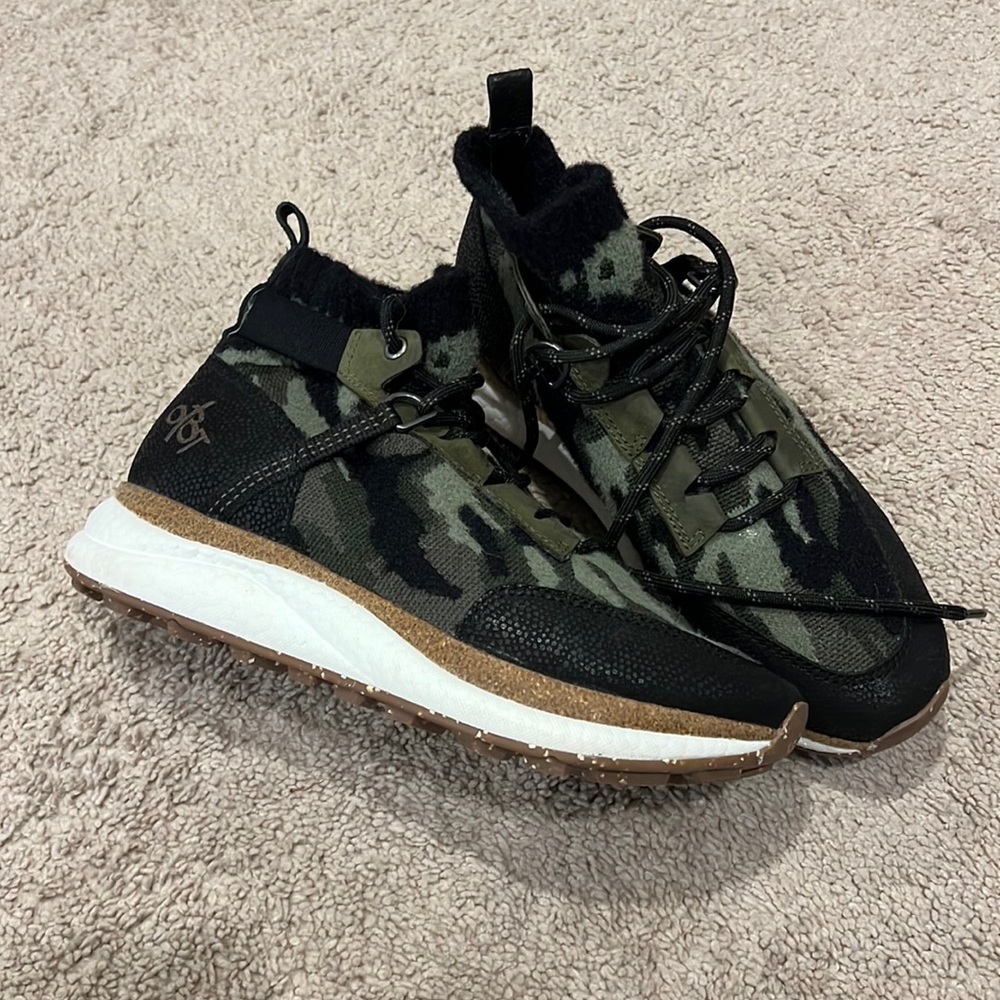 OTBT Hybrid High Top Platform Sneaker 8